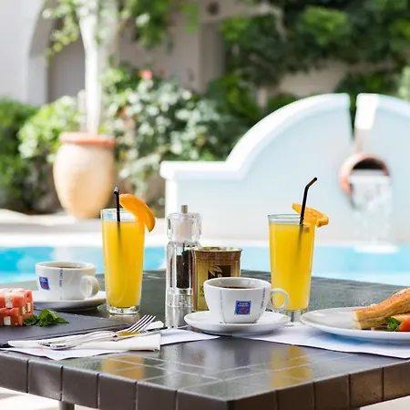 Parasol Luxury & Adults Only Hotel 4*