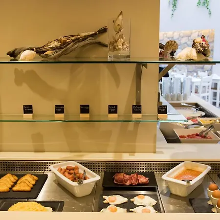 Parasol Luxury & Adults Only Hotel 4*