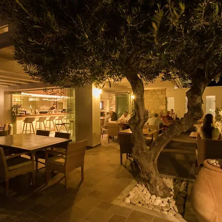 Szálloda Parasol Luxury & Adults Only Kárpathosz