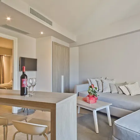 Parasol Luxury & Adults Only 4*