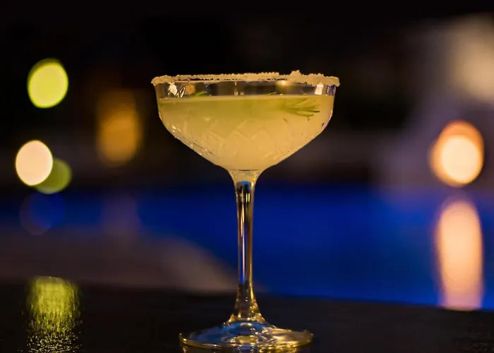 Parasol Luxury & Adults Only Hotel