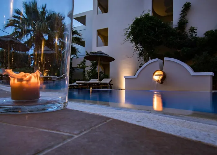 Parasol Luxury & Adults Only Hotel